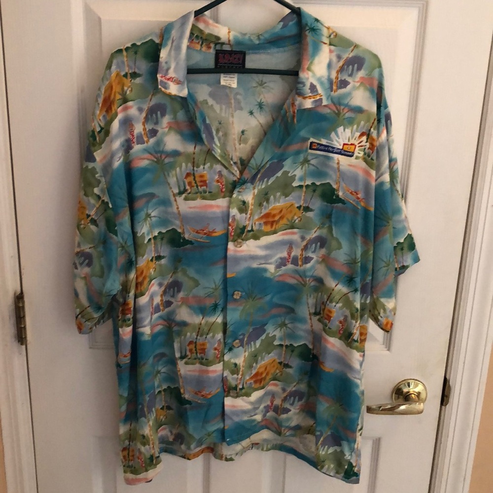 Krazy Klothes Hawaiian Shirt Sz Large-X Large like new!